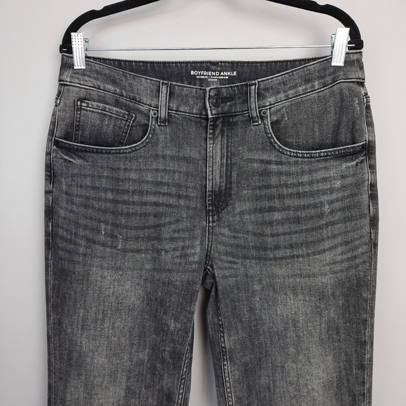 Chico's Gray Acid Wash Boyfriend Ankle Jeans size 6 - Picture 2 of 12